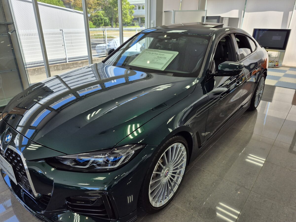 BMW Premium Selection 六甲アイランドにて（この車ではありません）