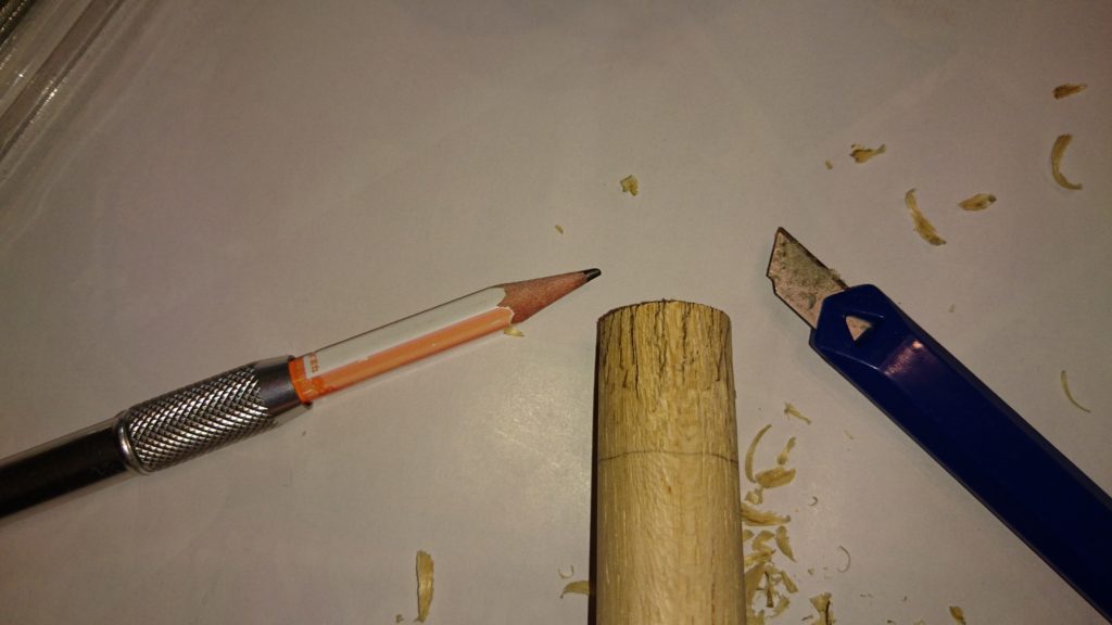 鉛筆をナイフで削る要領で、みんなそんなことしてないか？